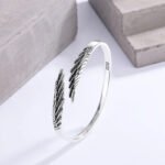 Silver Feather Cuff Bracelet – Trendy Retro Thai Design - Image 3