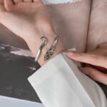 Silver Peacock Cuff Bracelet – Retro Thai Hollow Design - Image 3